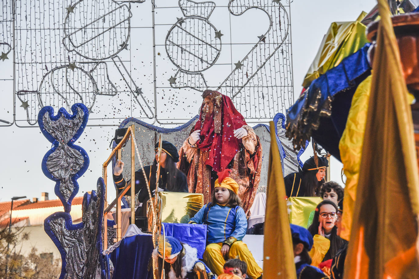Fotos: Badajoz arropa a los Reyes Magos en una noche mágica