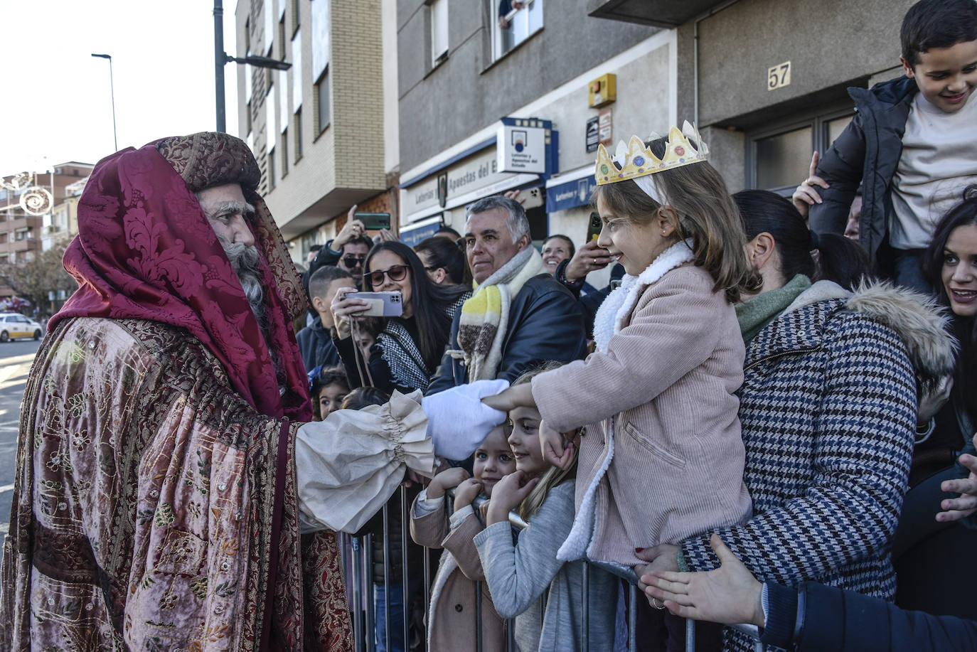 Fotos: Badajoz arropa a los Reyes Magos en una noche mágica