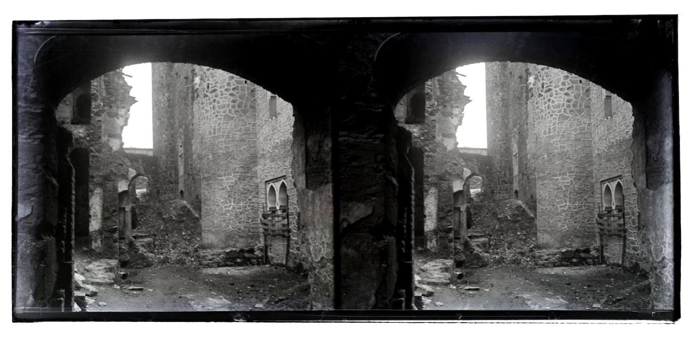 Ruinas del interior del Monasterio.