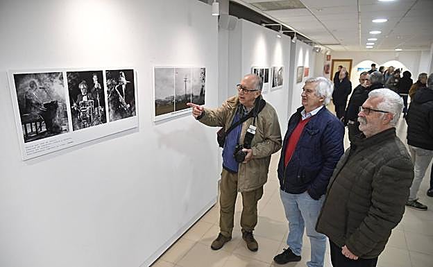 Exposición Encina de Plata de la AFE en el Luis de Morales. 