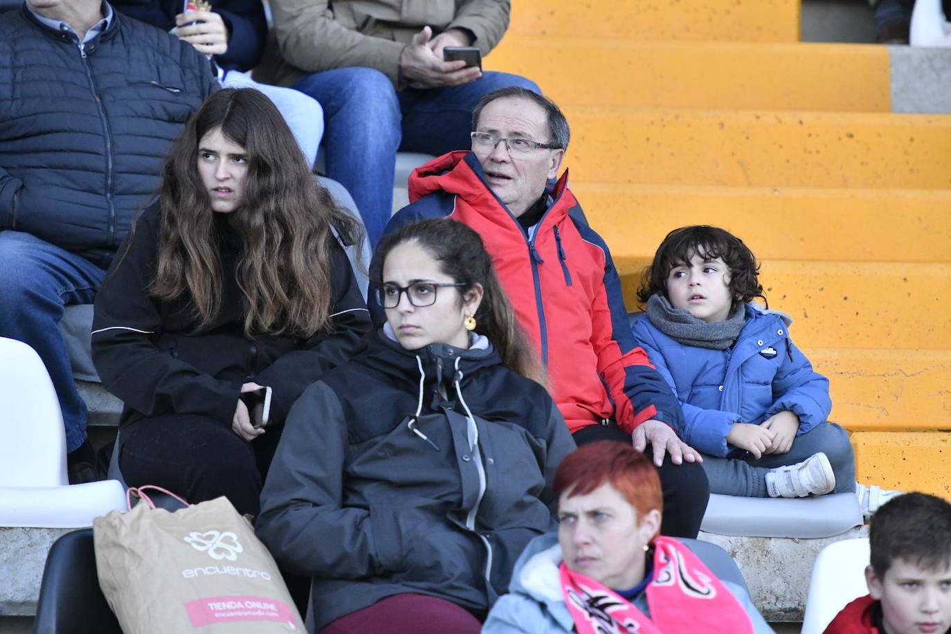 Fotos: Búscate en las gradas del Nuevo Vivero en el partido Badajoz-Talavera