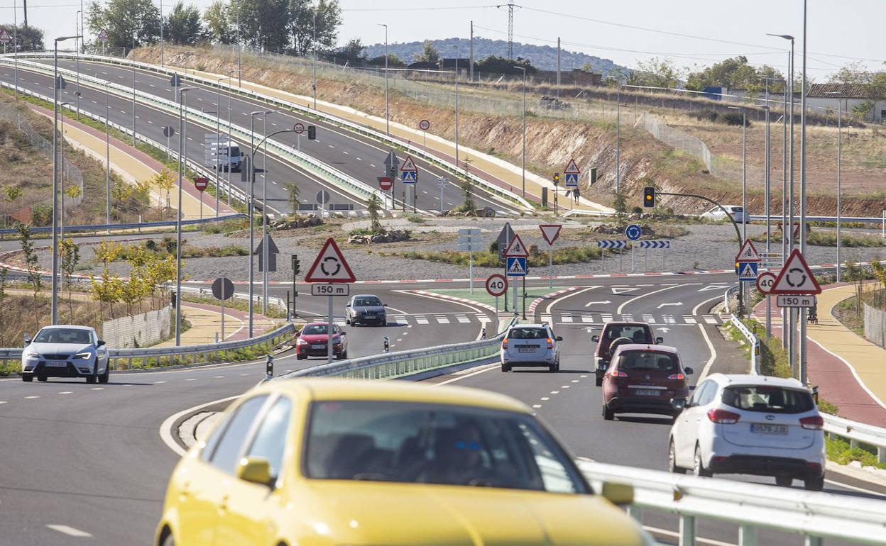 Tramo de la Ronda Sureste de Cáceres ya en funcionamiento. 