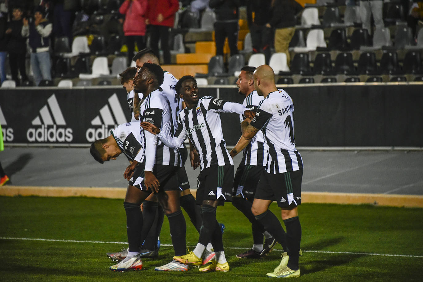 Fotos: Partido del CD Badajoz contra el Alcorcón