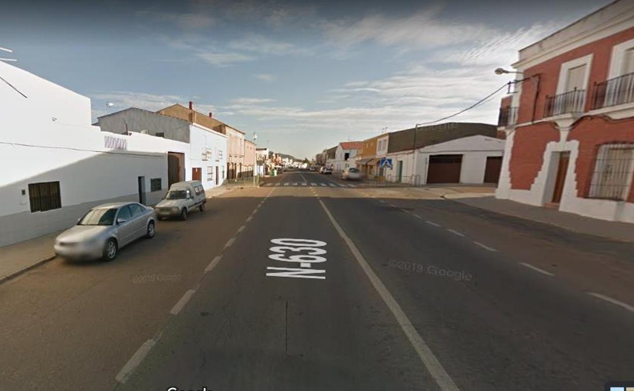 El accidente ha tenido lugar en la N-630 que cruza la localidad.