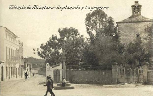 Durante la desamortización de Mendizábal Cipriano Segundo Montesino compró el convento de San Francisco en Valencia de Alcántara.