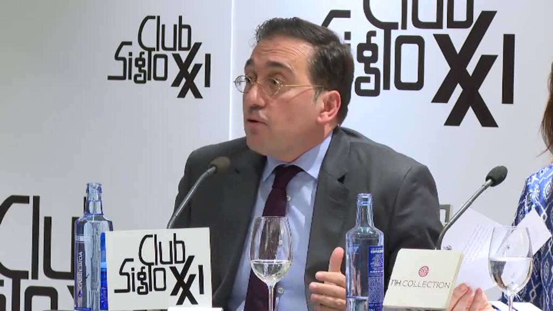 Albares: "A mí no me tiene que certificar ningún país la españolidad de Ceuta y Melilla"