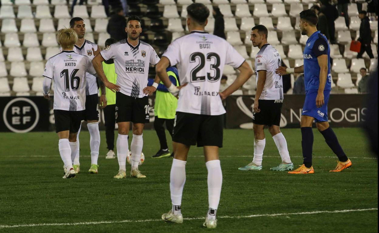 Pla, Akito, Copete, Bonaque y Busi tras la derrota de la última jornada. 