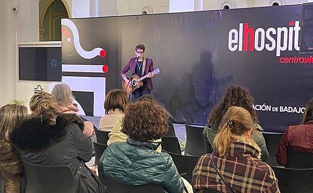 Actuación de Sergio Cepeda en El Hospital Centro Vivo. 