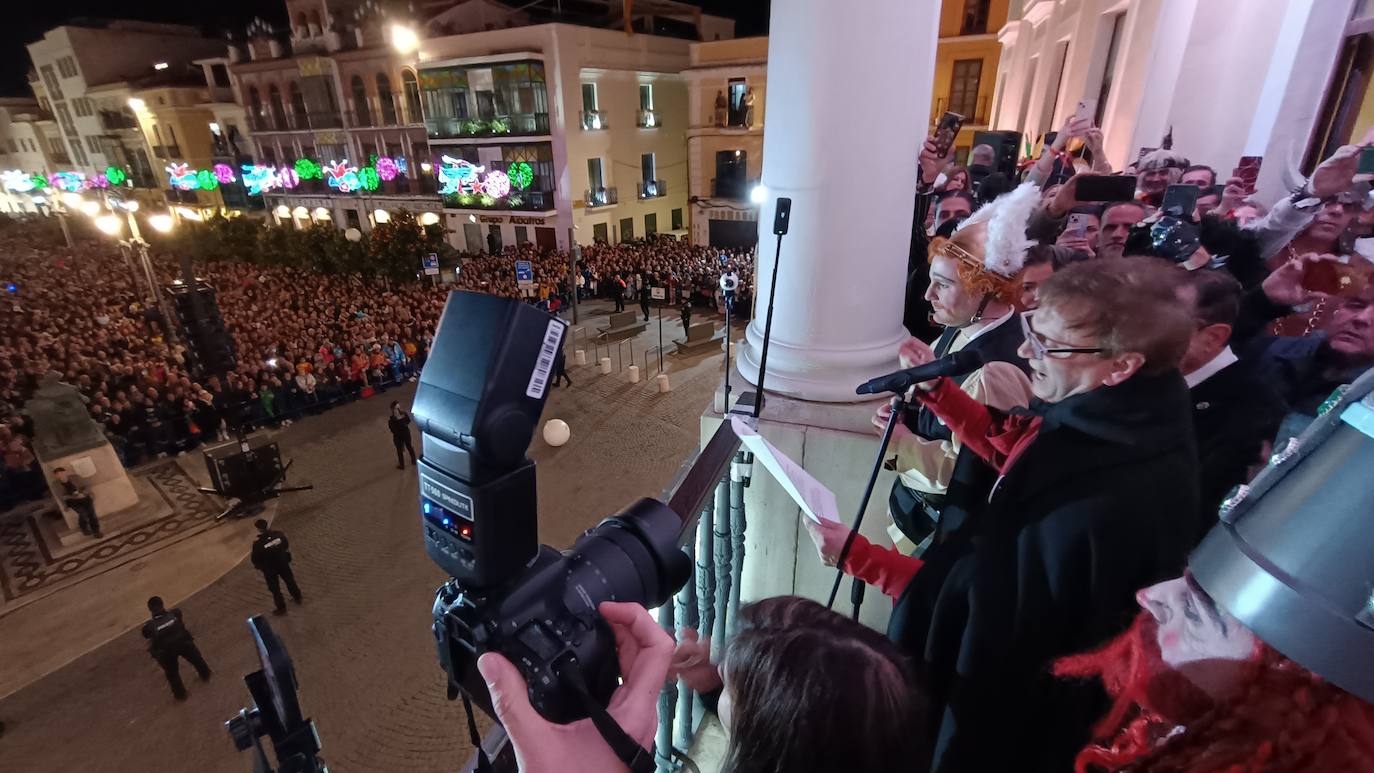 Fotos: El pregón del humorista José Mota inicia diez días de Carnaval en Badajoz