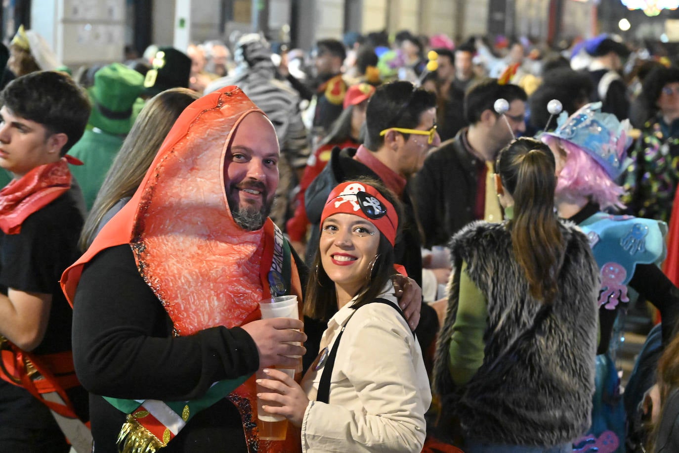 Fotos: Así se vive el lunes de carnaval en Badajoz