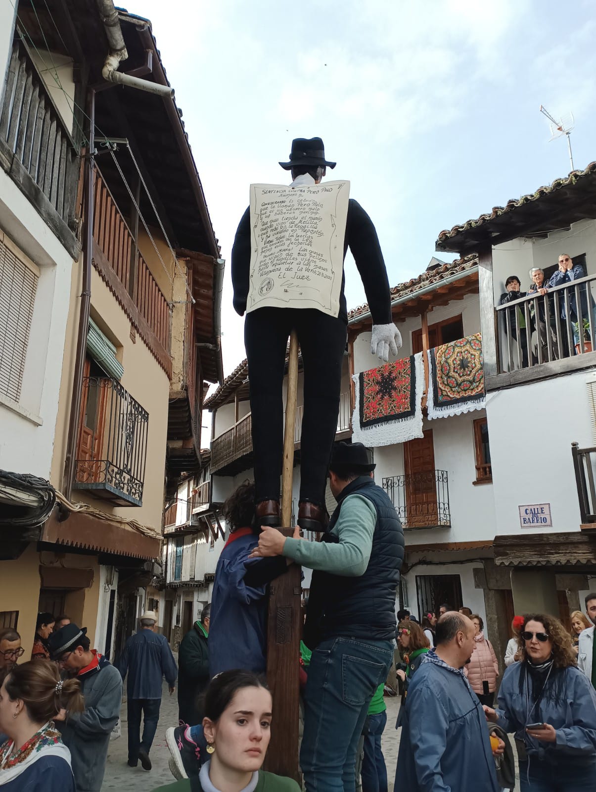 Fotos: Villanueva de la Vera ajusticia al Peropalo