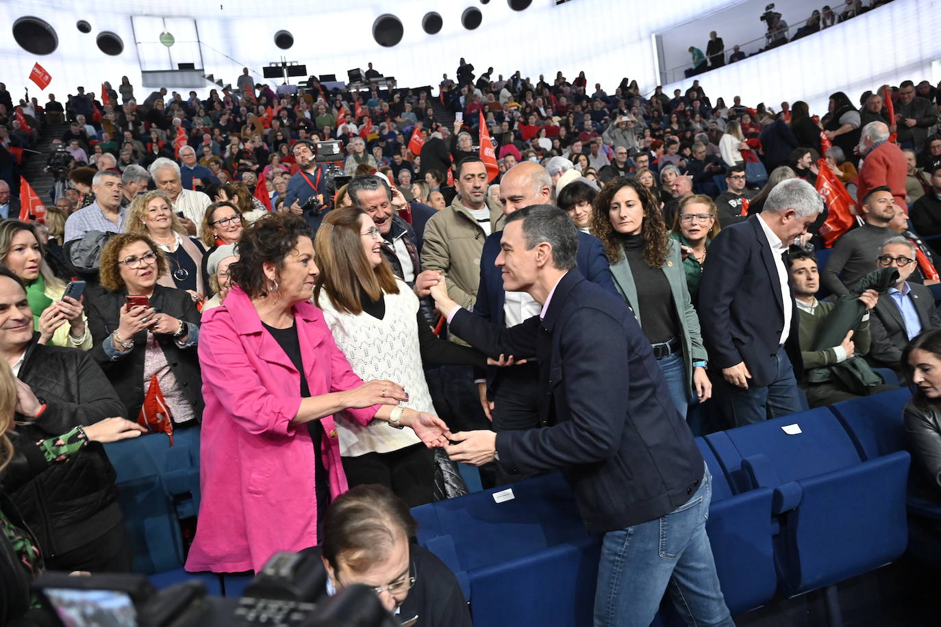 Fotos: Acto político de Pedro Sánchez en Badajoz