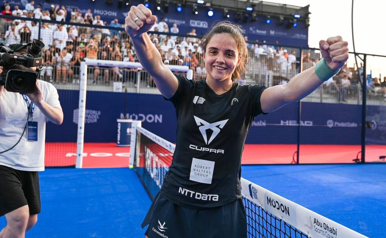 Paula Josemaría y Ariana Sánchez golpean primero Hoy