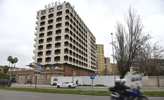 Hotel Lisboa, que será reformado y convertido en un hotel de cuatro estrellas. 