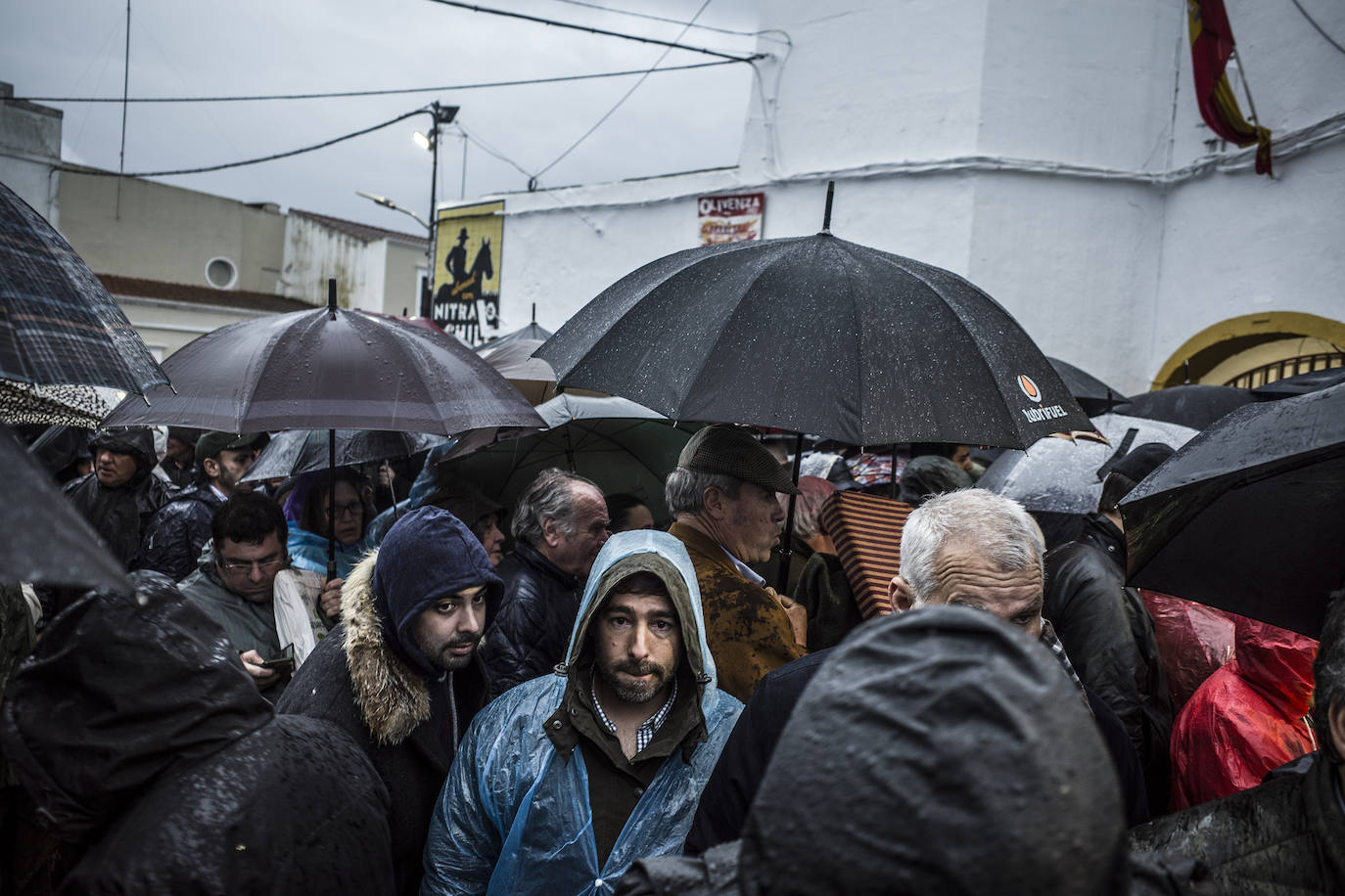 Fotos: La lluvia obliga a suspender el último festejo de la Ferida de Olivenza