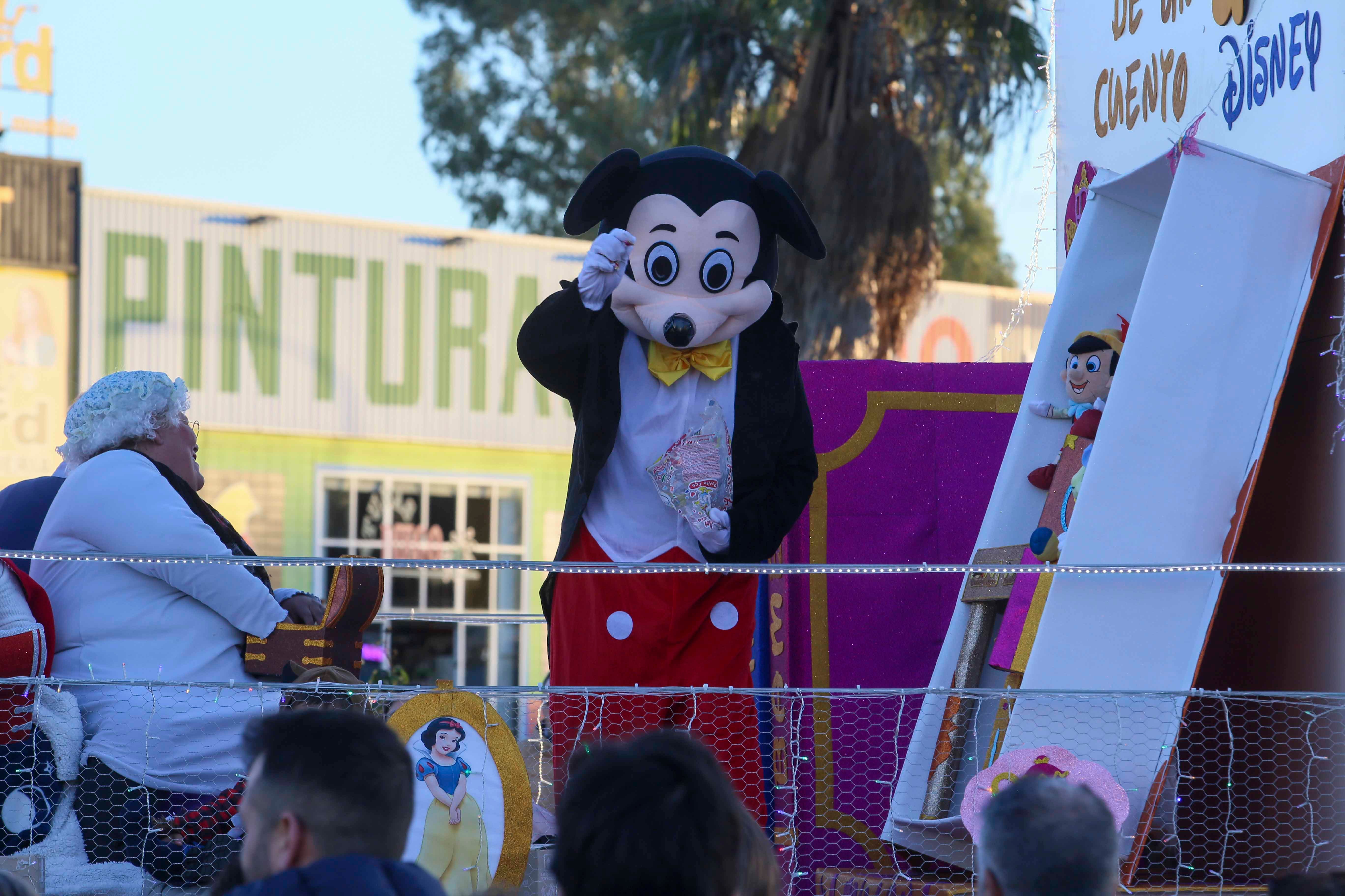 Búscate en el cortejo de los Reyes Magos en Mérida