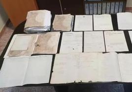 Documentos históricos de las minas de Almadén recuperados por la Guardia Civil.