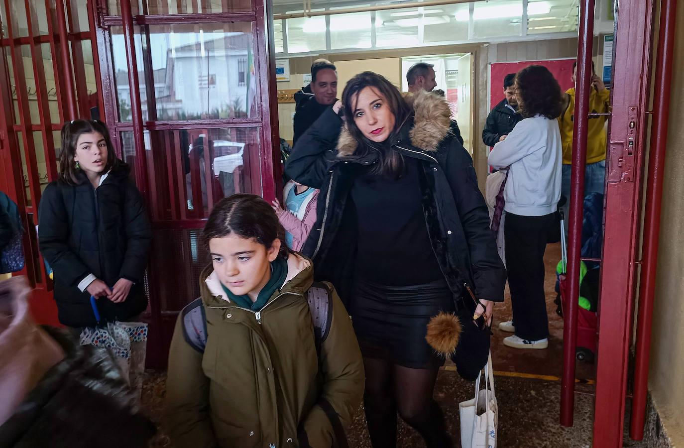 Las clases se suspendieron en colegio CEIP De Gabriel, de Gévora, ante la posibilidad de que se tuviera que cortar la carretera.