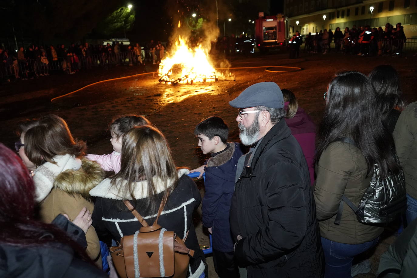 Imágenes de la fiesta de las Candelas de la Margen Derecha