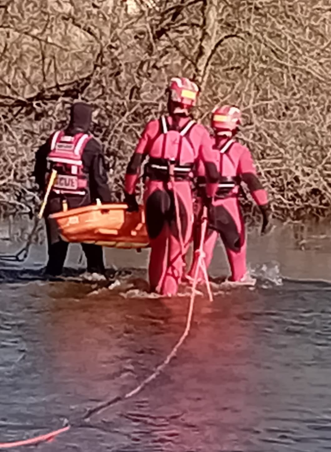 Imágenes del rescate del cuerpo de la mujer desaparecida en Carcaboso