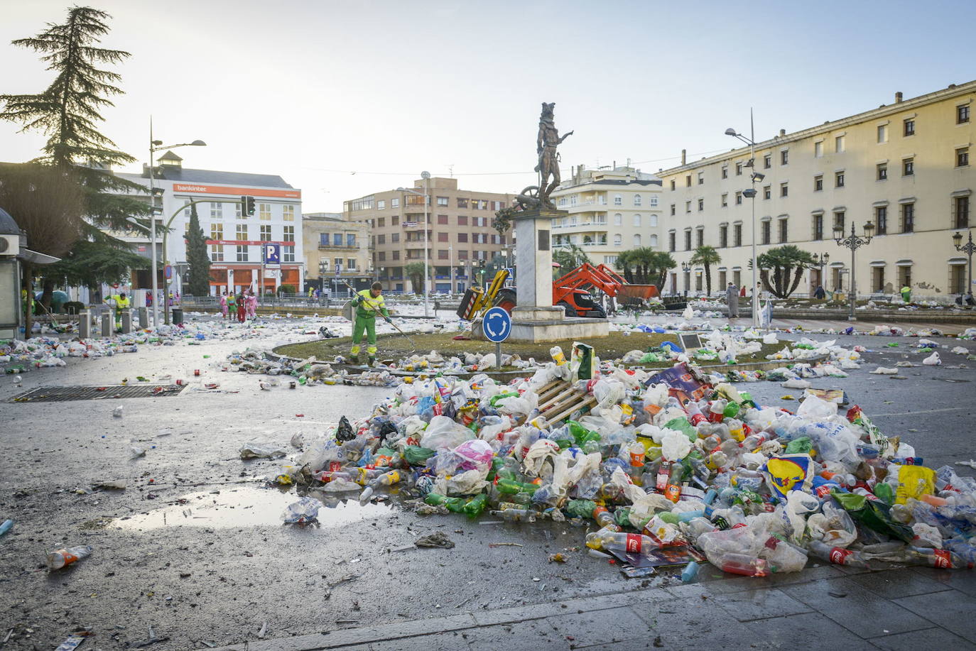 Imagen de archivo de la plaza de San Atón un martes de Carnaval.