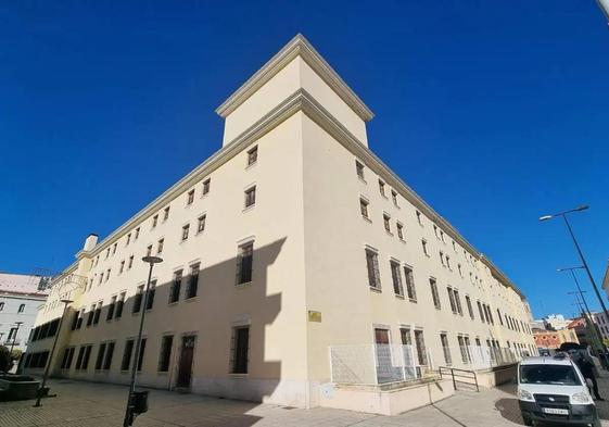 Imagen del edificio del Hospital Provincial de Badajoz.