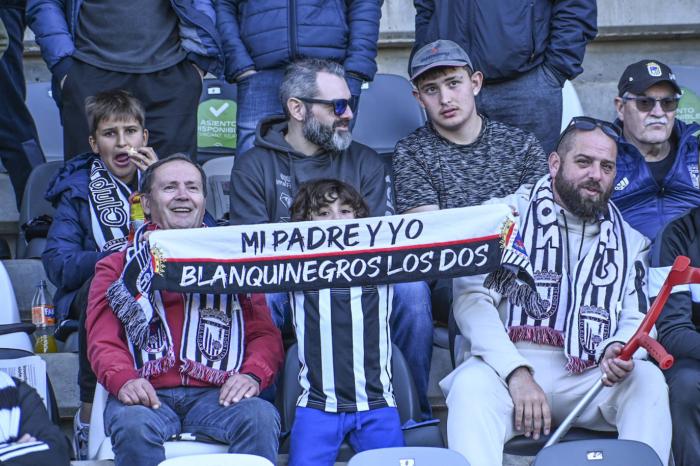 El partido entre el Badajoz y el Illescas, en imágenes