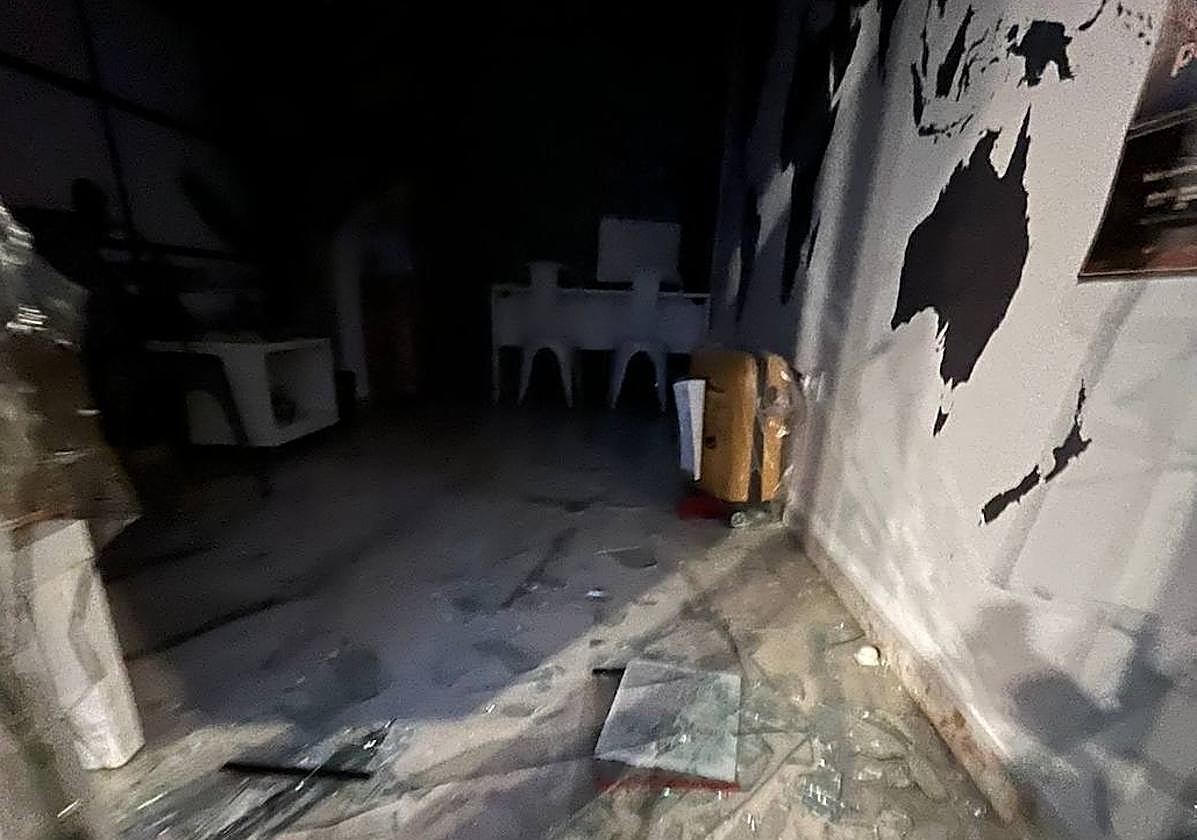 Fotos | Así han quedado los comercios del centro de Badajoz en los que han entrado a robar