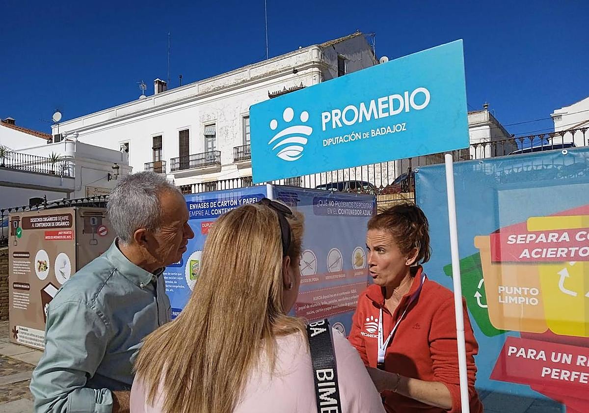 Imagen principal - Finaliza la exposición itinerante de Promedio en Fregenal