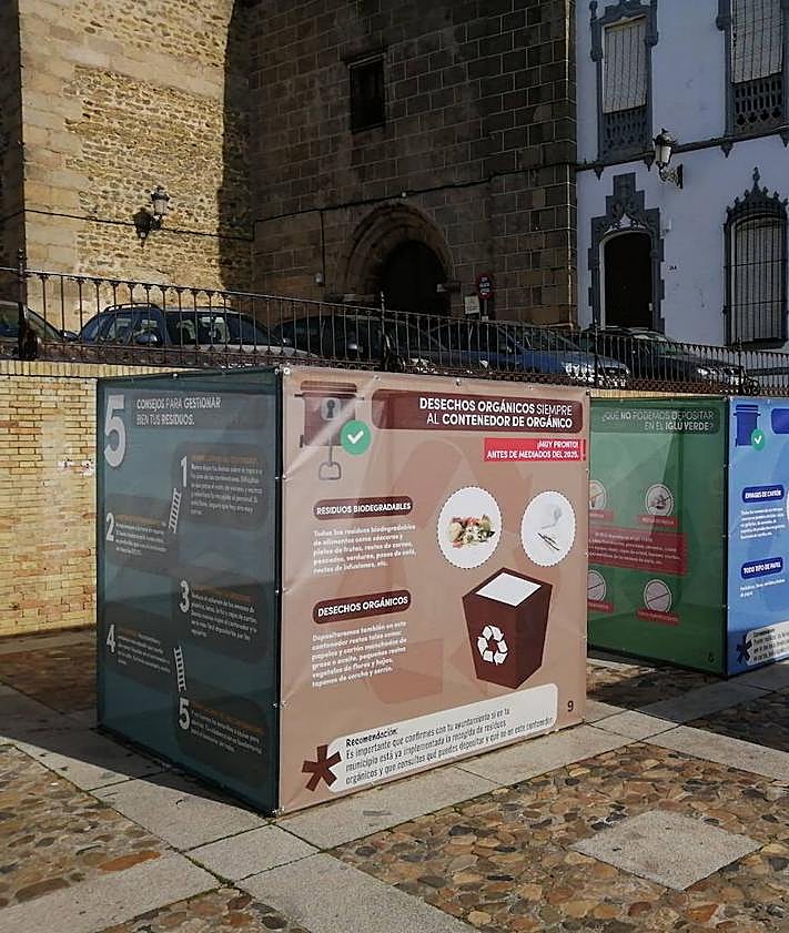 Imagen secundaria 2 - Finaliza la exposición itinerante de Promedio en Fregenal