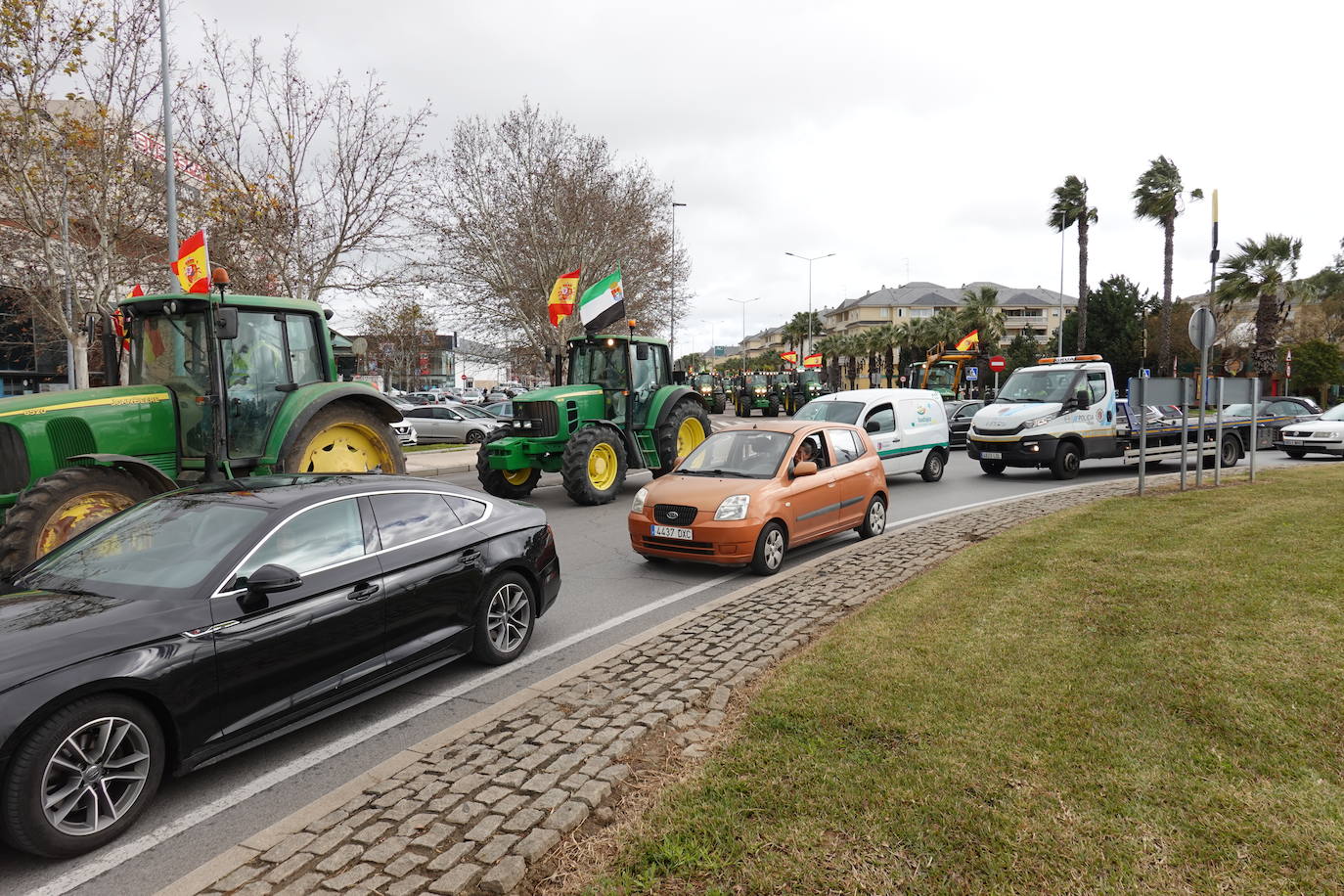 Fotos | Protesta de los agricultores este viernes en Badajoz