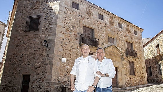 Atrio busca uso para el antiguo edificio de Carreteras de la plaza de los Golfines, en Cáceres