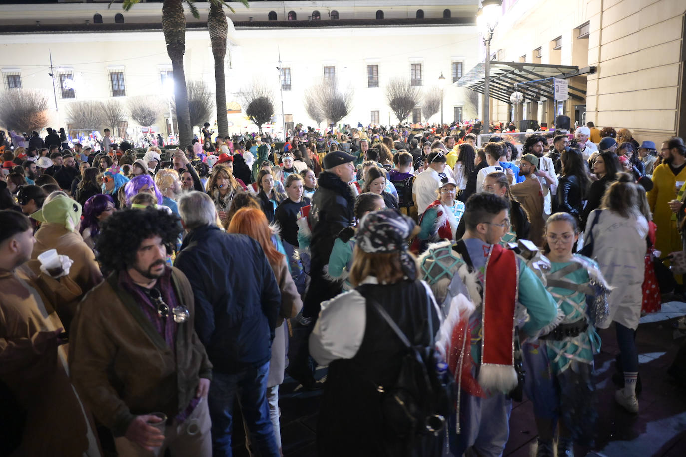 Lo mejor de la primera noche del Carnaval de Badajoz, en imágenes