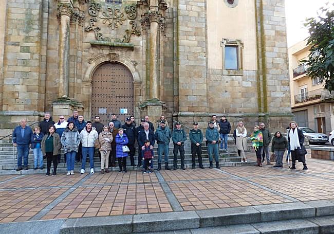 Minuto de silencio en Castuera.