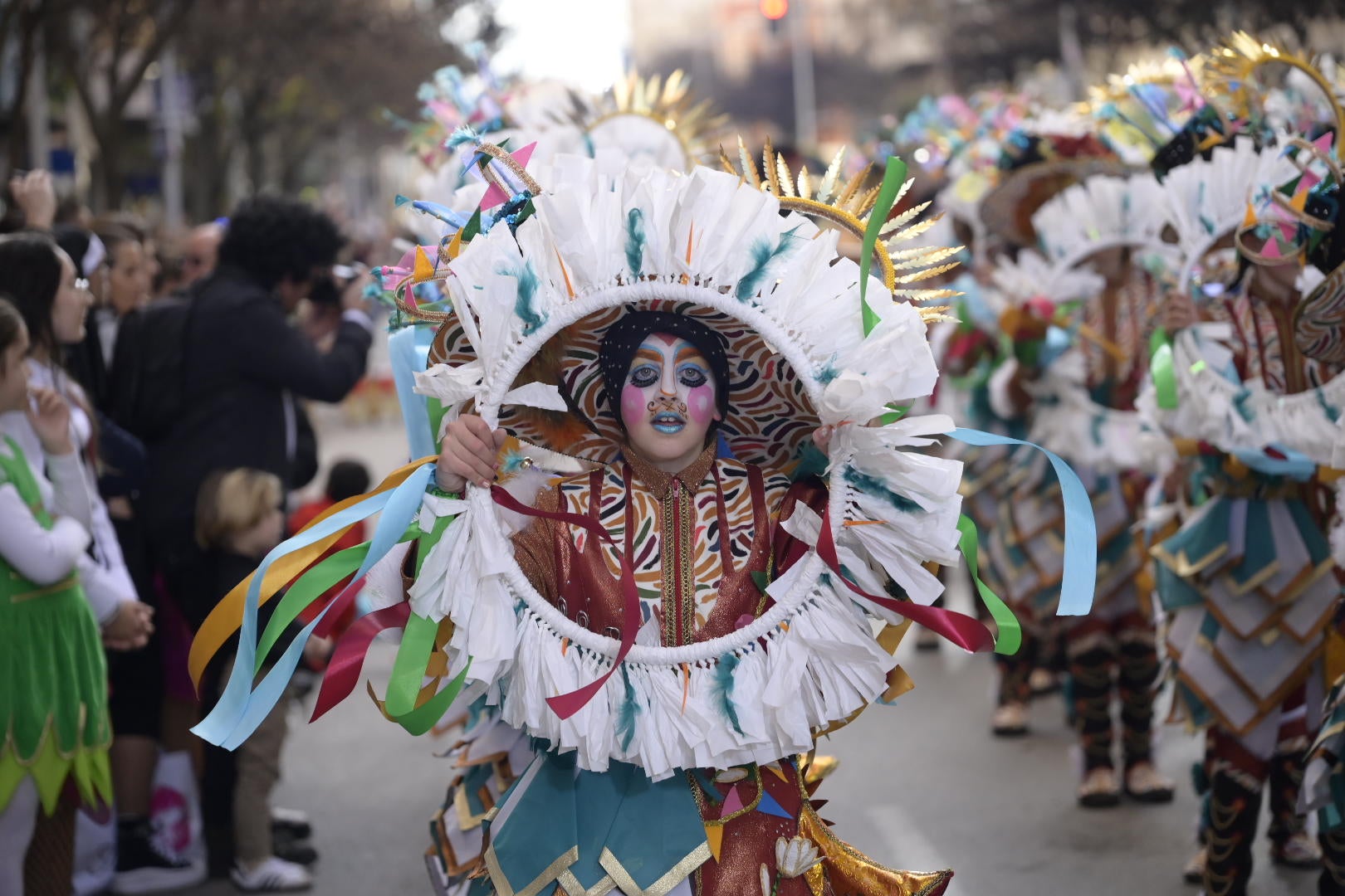 Las mejores imágenes del colorido desfile infantil del Carnaval de Badajoz 2024 (I)