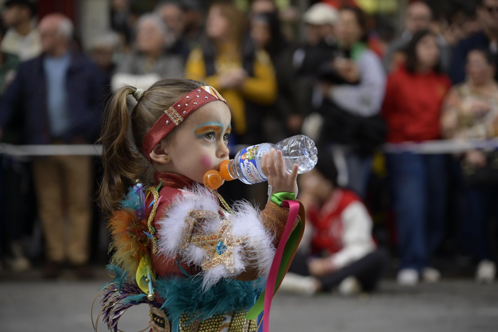 Las mejores imágenes del colorido desfile infantil del Carnaval de Badajoz 2024 (I)