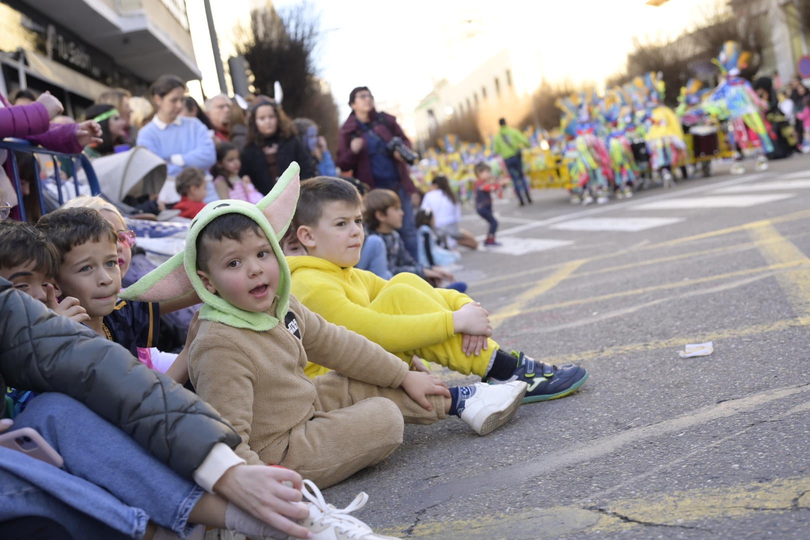 Las mejores imágenes del colorido desfile infantil del Carnaval de Badajoz 2024 (I)