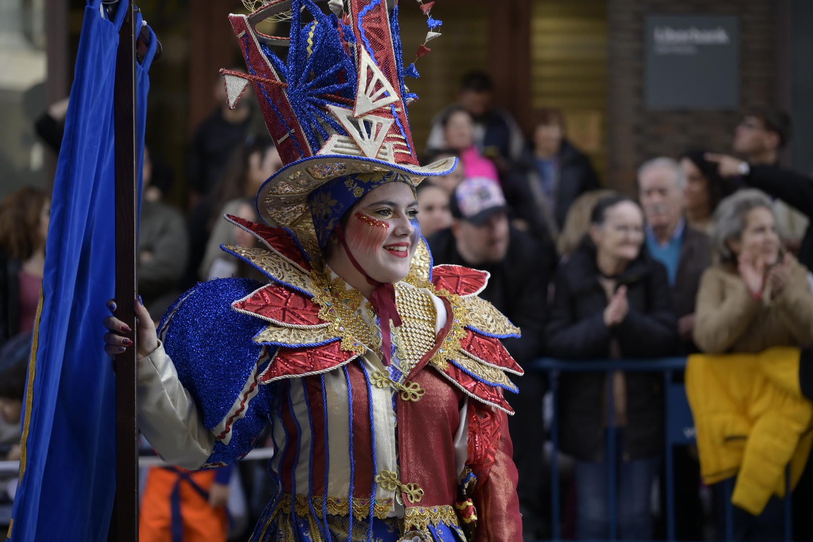 Las mejores imágenes del colorido desfile infantil del Carnaval de Badajoz 2024 (II)