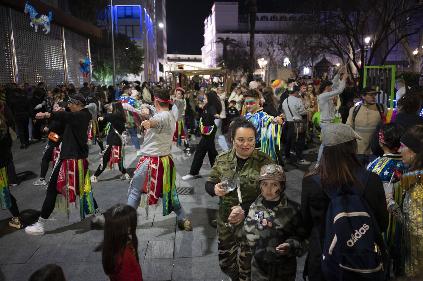 Fotos | Ambiente en el lunes del Carnaval de Badajoz 2024