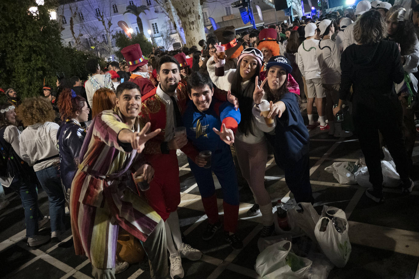 Fotos | Ambiente en el lunes del Carnaval de Badajoz 2024