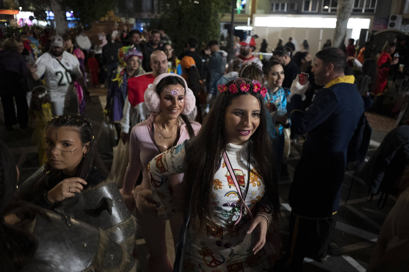 Fotos | Ambiente en el lunes del Carnaval de Badajoz 2024