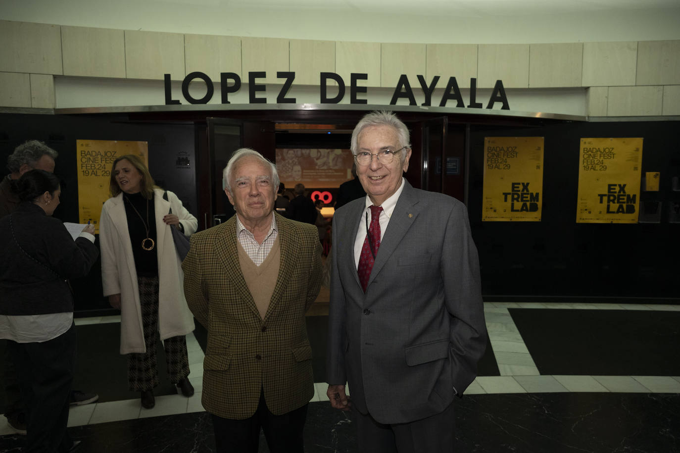 Pelayo Moreno y Enrique de Muslera.