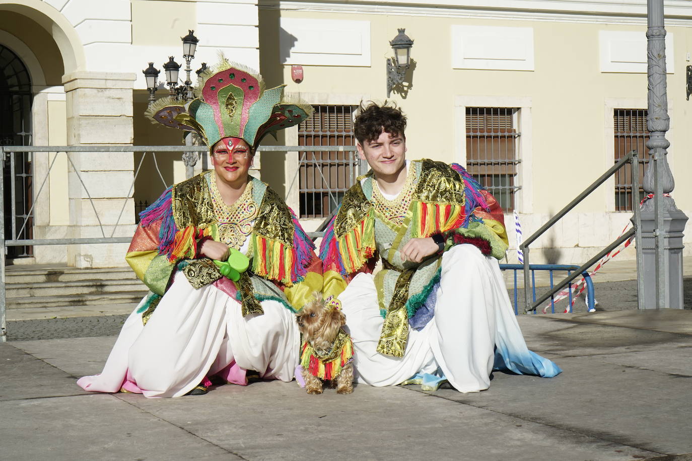 Las mejores imágenes del concurso de disfraces de mascotas del Carnaval de Badajoz