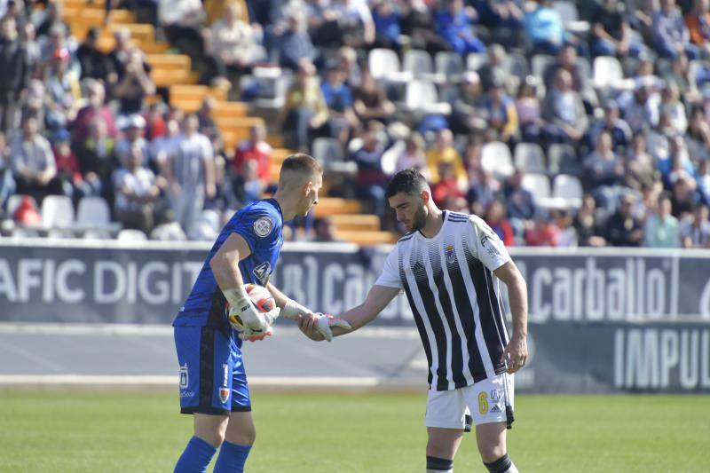 Las mejores imágenes del encuentro entre el Badajoz y el Numancia