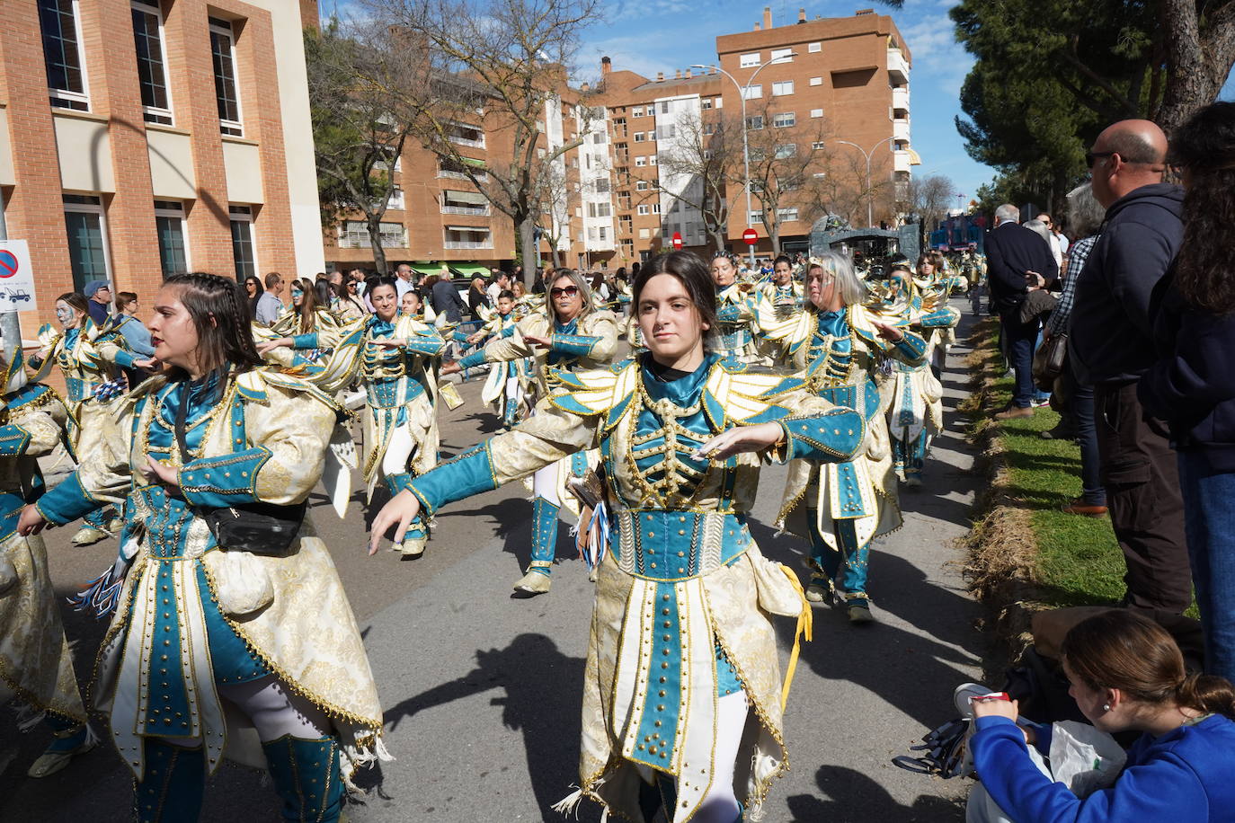 Las mejores imágenes del Desfile despedida del Carnaval de Badajoz 2024 (I)