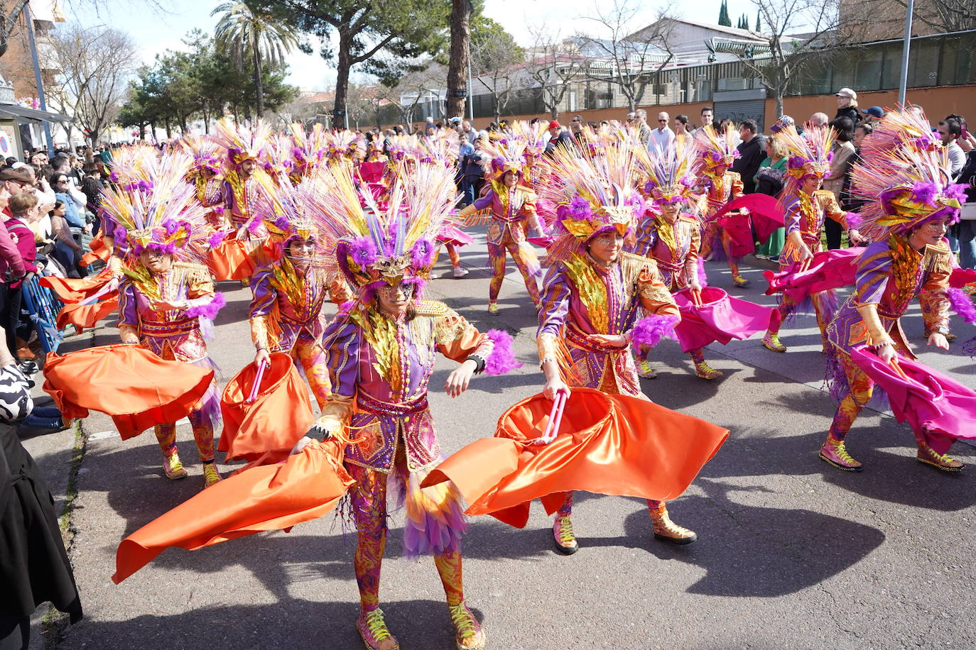 Las mejores imágenes del Desfile despedida del Carnaval de Badajoz 2024 (I)