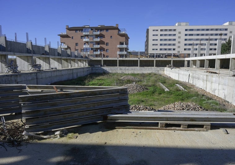 Estado de la piscina de la margen derecha.