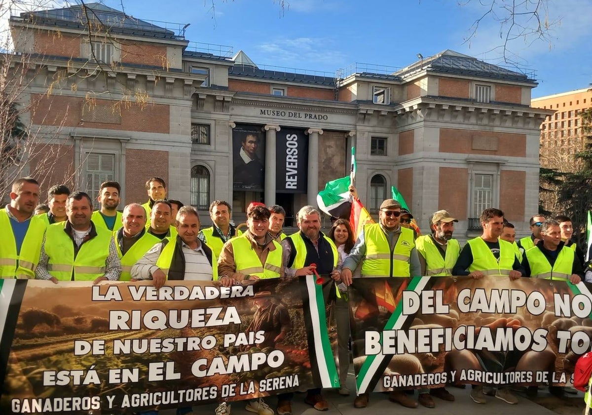 Agricultores y ganaderos extremeños en la manifestación de Madrid.