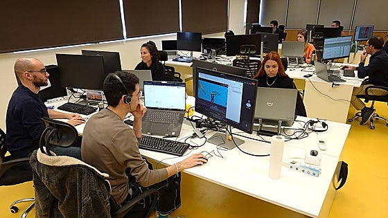 Solo el 2,3% de los trabajadores extremeños están empleados en sectores tecnológicos