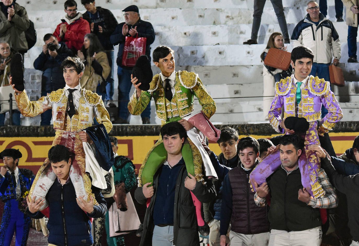 La novillada del viernes en la Feria de Olivenza 2024, en imágenes